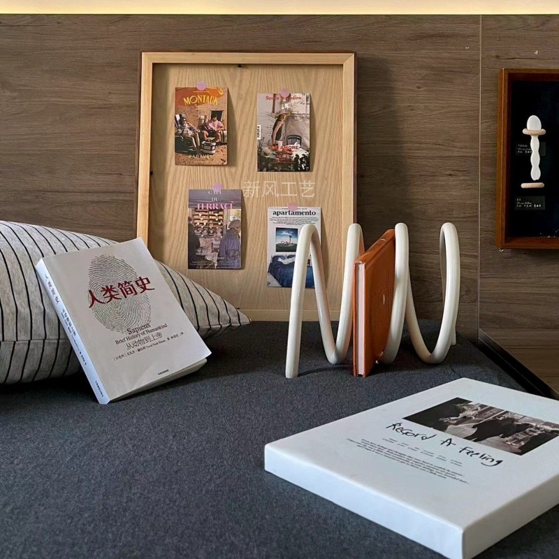 Rak Majalah Logam Minimalis Kr - Home Decor Magazine ulasan dan harga